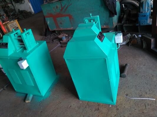 가동하기 쉬운 380V 2.2kW 와이어 드래잉 보조 장치